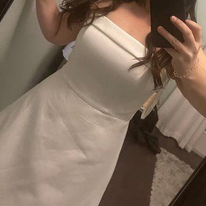 Modern Simple & Elegant Wedding Gown - Bridal - Bride